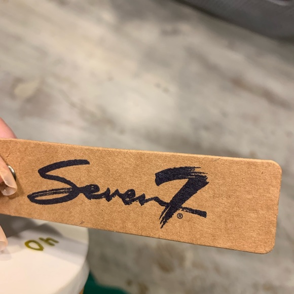 NWT SEVEN7 BoHo Pearly Slide Sandals - Picture 6 of 7